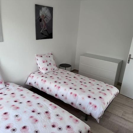 Apartamento Chez Sana Saint-Dizier Exterior foto
